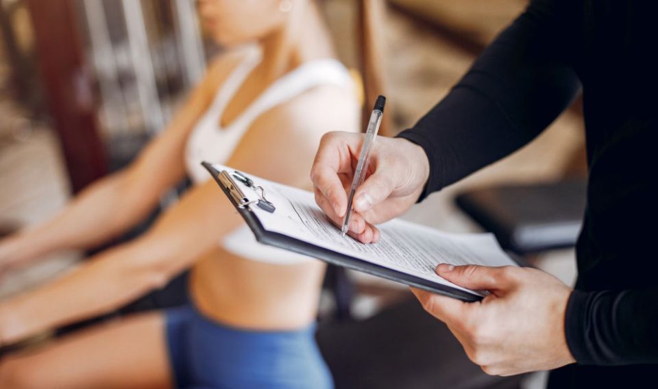 carrying out fitness assessment